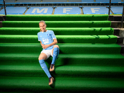 Malmö FF presenterar Karoline Olesen som ny spelare
