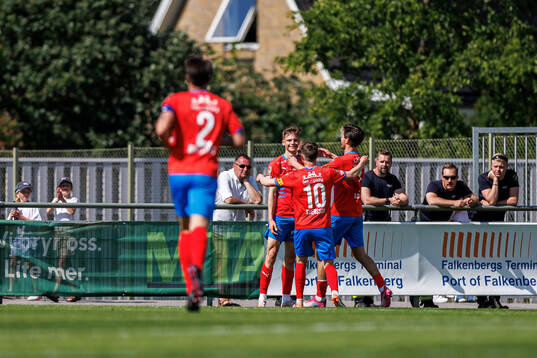 Helsingborgs Adrian Svanbäck jublar