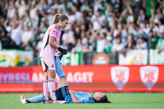 Djurgårdens Alexsandra Lobanova har ont