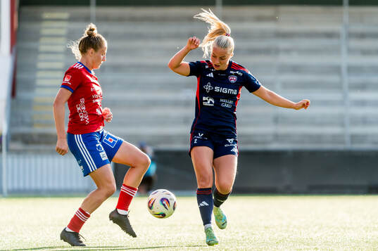 Vittsjös Sofie Rewucha och Rosengårds Emilie Woldvik