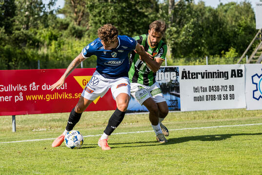 Halmstads Gabriel Wallentin och GAISs Edvin Becirovic