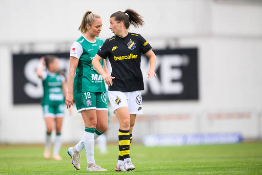 Alingsås Karin Lundin och AIKs Patricia Fischerova