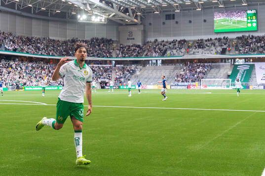 Hammarbys Sebastian Tounekti jublar