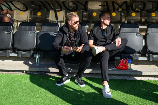 Malmö FFs Pontus Jansson och målvakt Robin Olsen