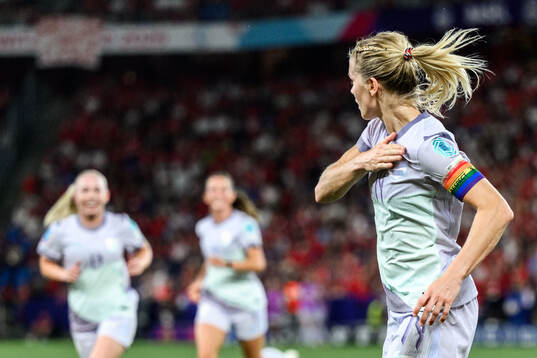 Ada Hegerberg of Norway celebrates scoring 1-1