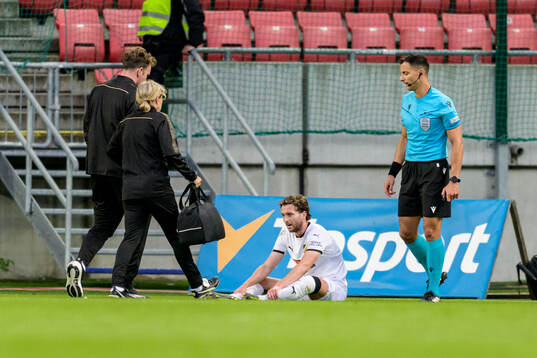 Adam Lundkvist of Häcken in pain