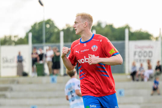 Helsingborgs Oscar Aga jublar