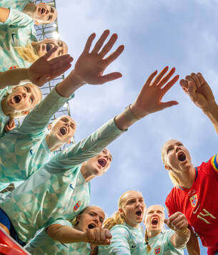 Justine Kielland, goalkeeper Selma Panengstuen, Marthine