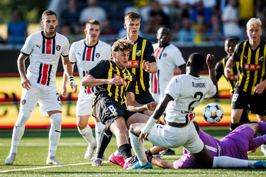 Silas Andersen of Häcken and goalkeeper Ziga Frelih and