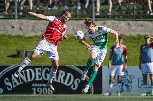 Sandvikens IFs Kasper Harletun och Västerås Julius