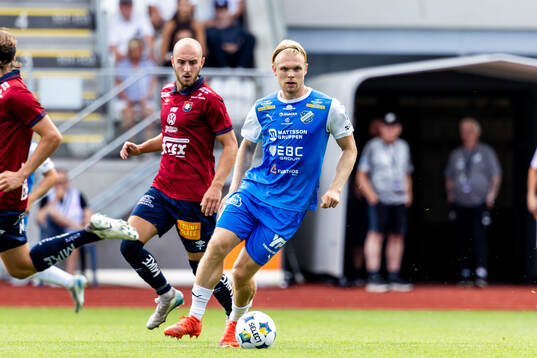 Örgrytes Amel Mujanic och Oddevolds Linus Tornblad