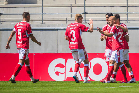 Kalmar spelare jublar