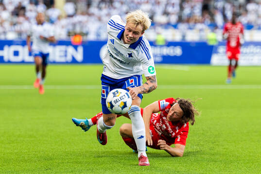 IFK Norrköpings Isak Andri Sigurgeirsson och Värnamos