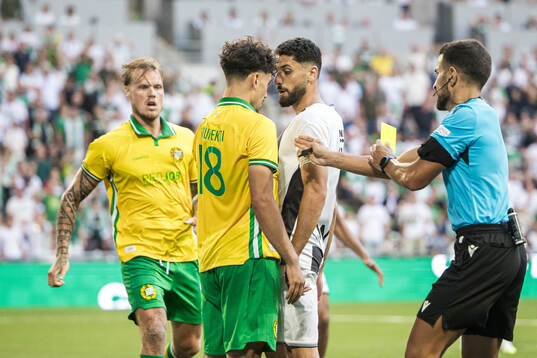 Sebastian Tounekti of Hammarby and Aiham Ousou of Royal