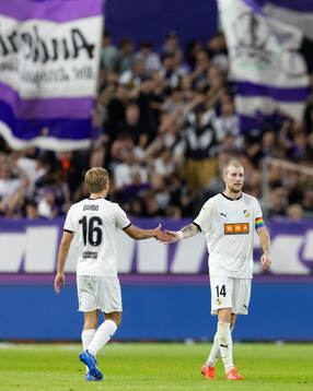 Pontus Dahbo and Simon Gustafson of Häcken look dejected