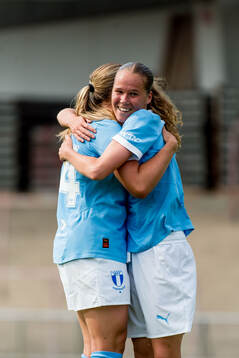 Malmö FFs Karoline Olesen jublar