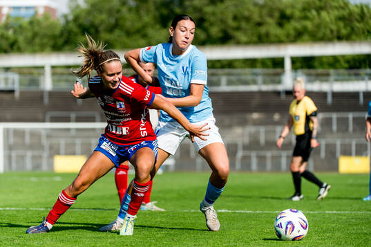 Vittsjös Amanda Altheden och Malmö FFs Alexia Mitkovska