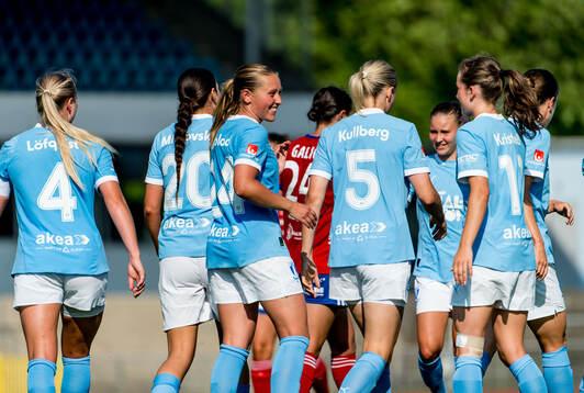 Malmö FFs Petronella Winblad jublar