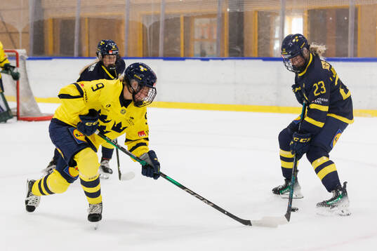 Emma Forsgren and Thea Johansson