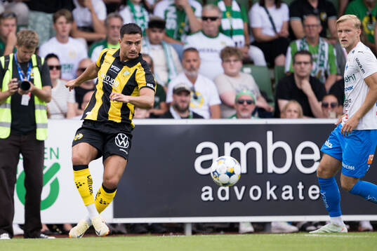 Hammarbys Jusef Erabi och Värnamos Johan Rapp