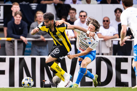 Hammarbys Montader Madjed och Värnamos Axel Björnström