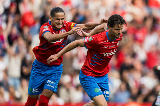 Helsingborgs Ervin Gigovic och Wilhelm Loeper jublar