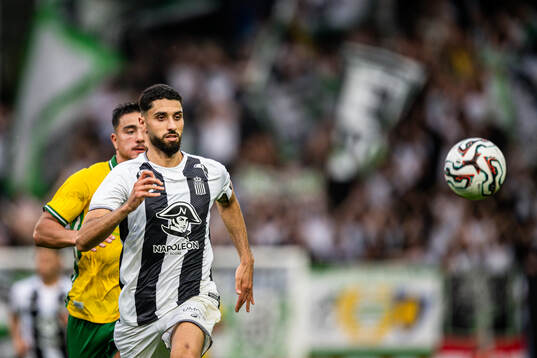 Jusef Erabi of Hammarby and Aiham Ousou of Sporting