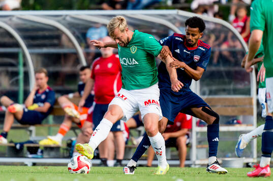 Jönköpings Södras Sebastian Crona och Rosengårds Yoel