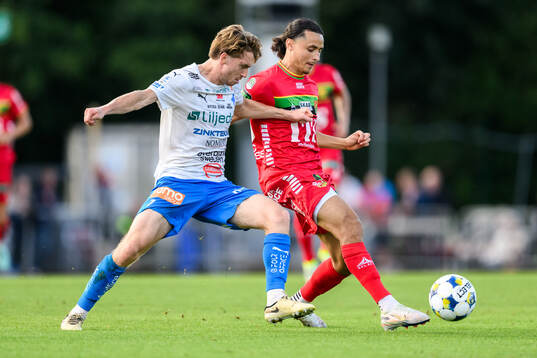 Värnamos Carl Johansson och GAIS Amin Boudri