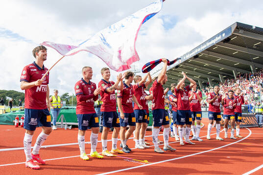 Örgrytes spelare jublar