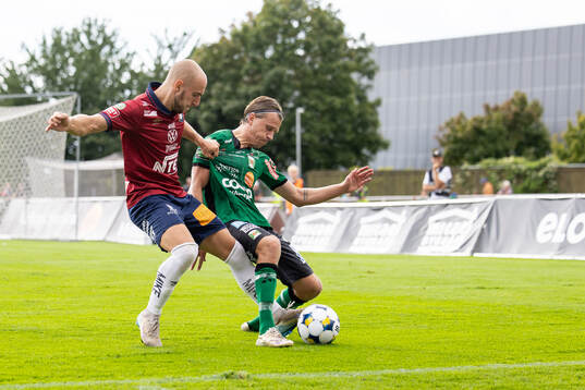 Örgrytes Amel Mujanic och Varbergs Jesper Jonasson
