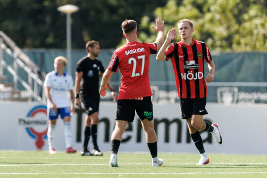 Brommapojkarnas Victor Lind och Kaare Brøckner Barslund