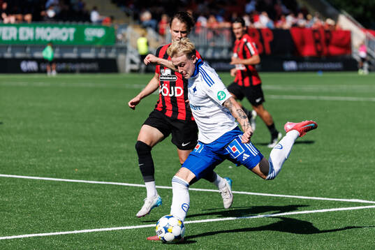 Brommapojkarnas Alex Timossi Andersson och IFK Norrköpings
