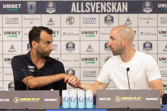 Sirius tränare Andreas Engelmark och Östers tränare