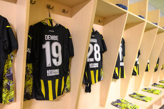 The shirt of John Paul Dembe of Häcken