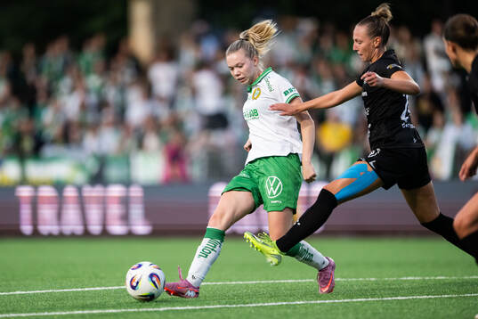 Hammarbys Bea Sprung och Alingsås Emmy Blomberg