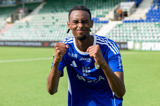 GIF Sundsvalls Yacqub Finey jublar