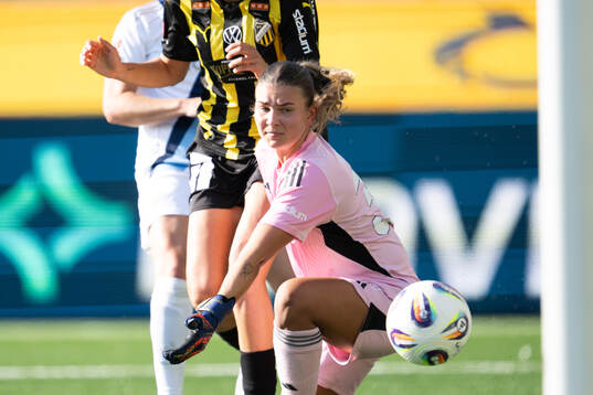 Djurgårdens målvakt Anna Aurora Koivunen