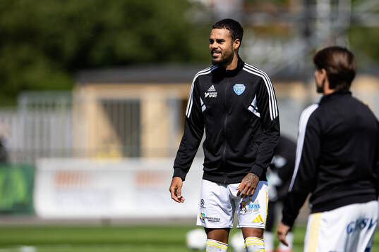 Falkenbergs Isaac Shears