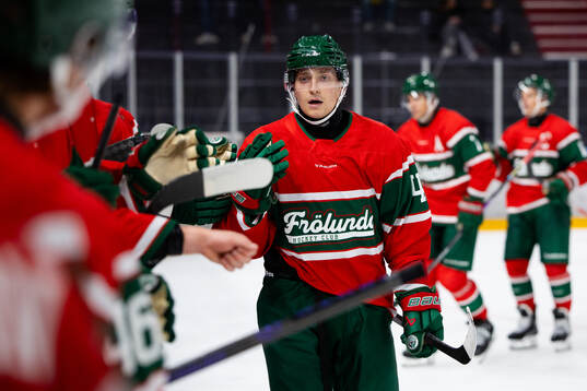 Frölundas Jacob Peterson jublar