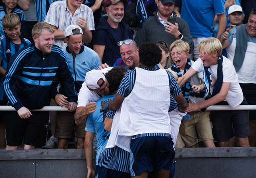 Djurgårdens Mikael Anderson jublar