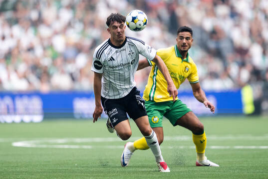 Thomas Nemcik of Rosenborg and Jusef Erabi of Hammarby