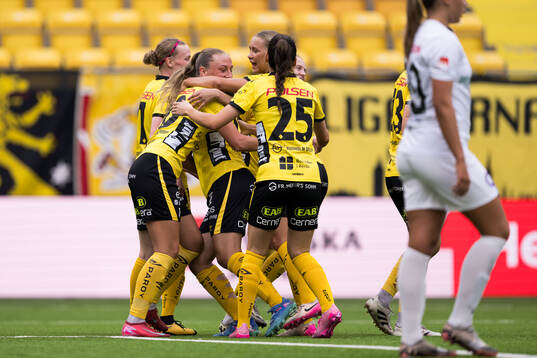 Elfsborgs Stina Jensen jublar