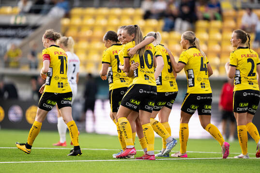 Elfsborgs Stina Jensen jublar