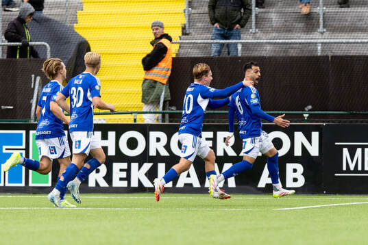 GIF Sundsvalls Marc Manchon jublar