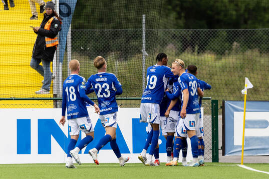 GIF Sundsvalls Marc Manchon jublar