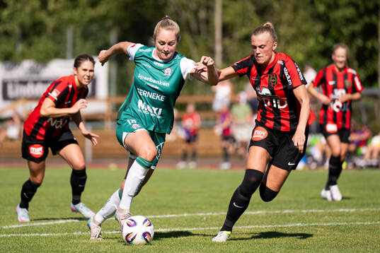 Alingsås Karin Lundin och Brommapojkarnas Frida Thörnqvist