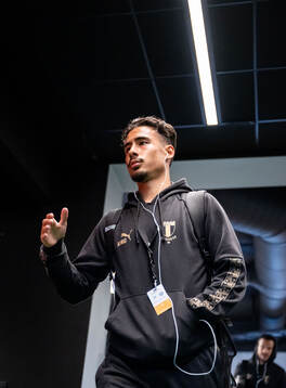 Adrian Skogmar of Malmö FF arrives at the stadium