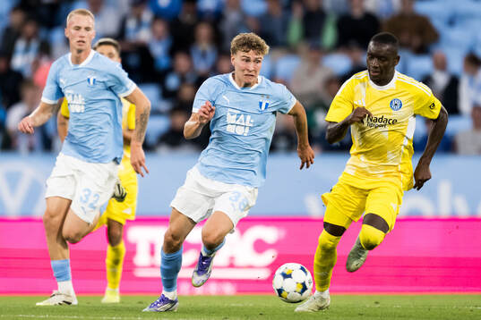 Hugo Bolin of Malmö FF and Abdoulaye Sylla of SK Sigma