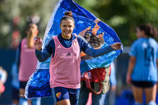 Djurgårdens Alexsandra Lobanova jublar